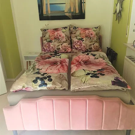 Welcome To By Martina Homestay Munich